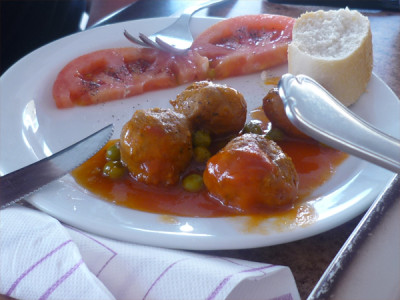 Albóndigas - Spanish meatballs