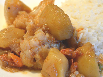 Allo Gobi - potato and cauliflower curry